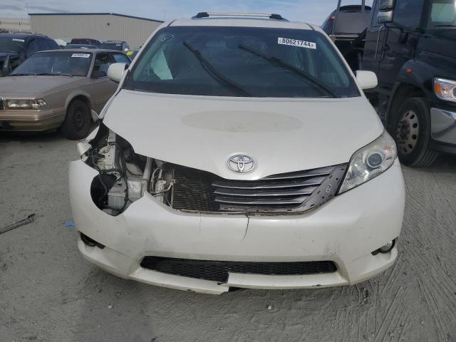 2016 TOYOTA SIENNA XLE - 5TDYK3DC8GS764608