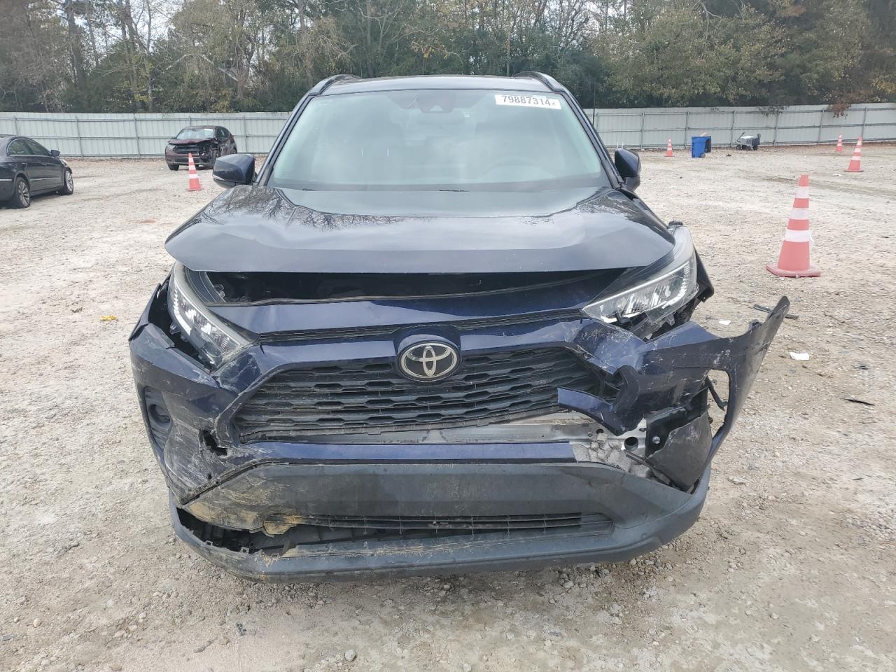 Lot #3022527078 2019 TOYOTA RAV4 XLE