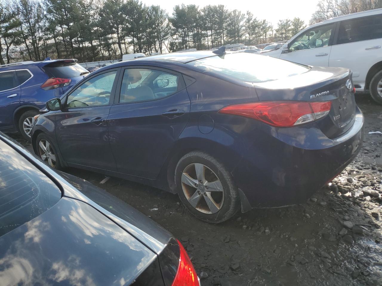 Lot #3034371062 2013 HYUNDAI ELANTRA GL