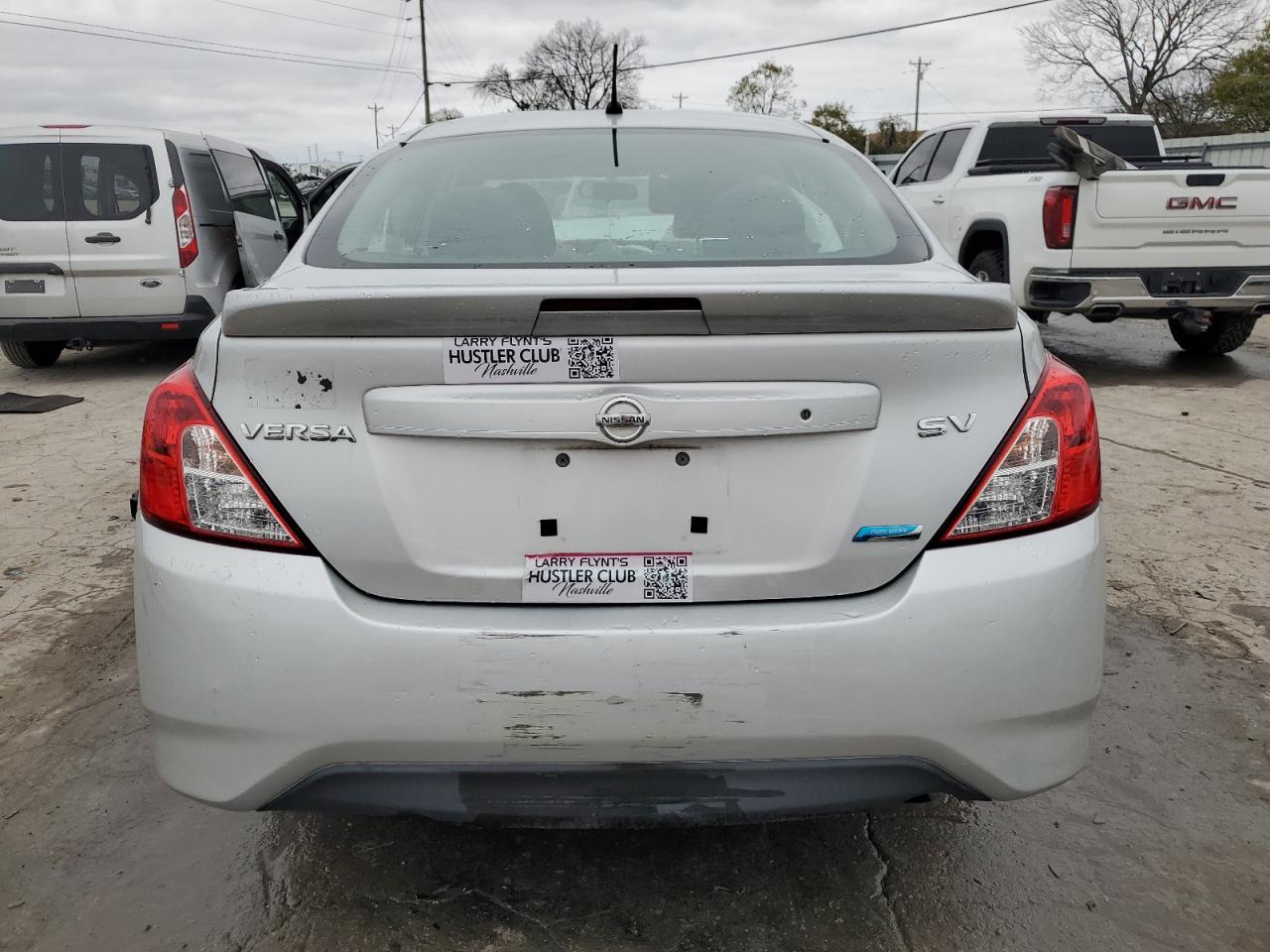 Lot #3028539945 2016 NISSAN VERSA S