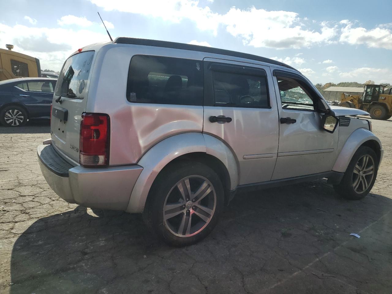 Lot #3008876547 2011 DODGE NITRO HEAT