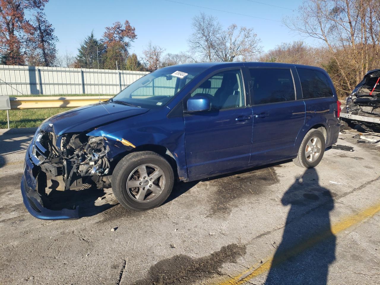 Lot #3024224904 2011 DODGE GRAND CARA