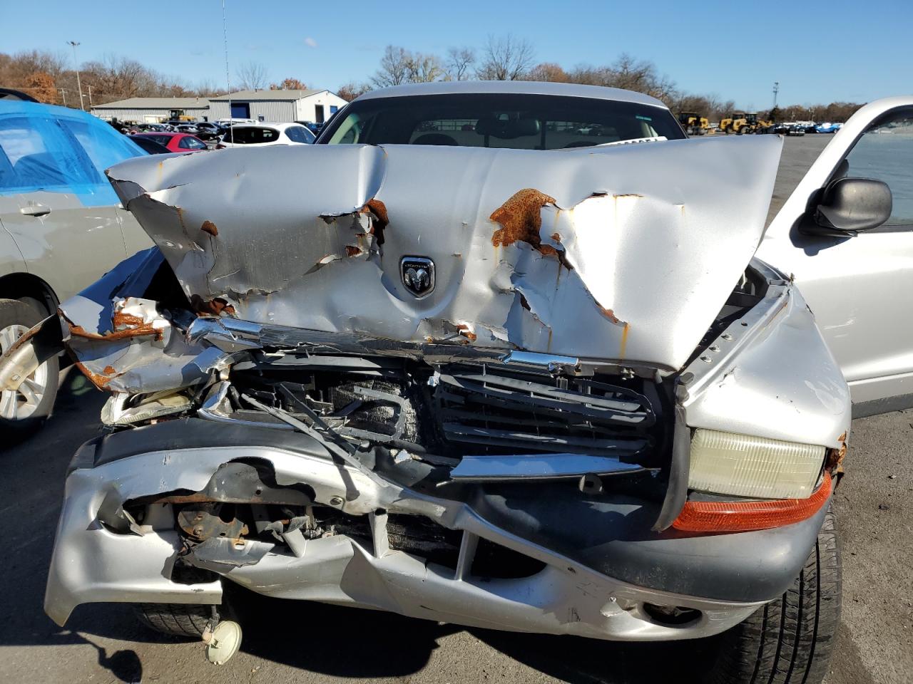 Lot #2972318509 2004 DODGE DAKOTA SPO