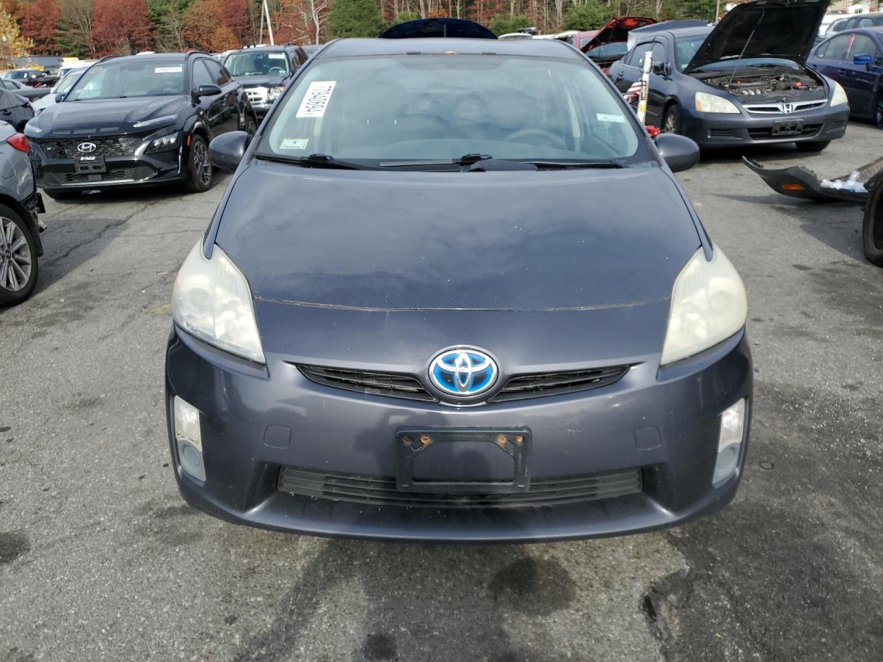 Lot #2972241154 2011 TOYOTA PRIUS