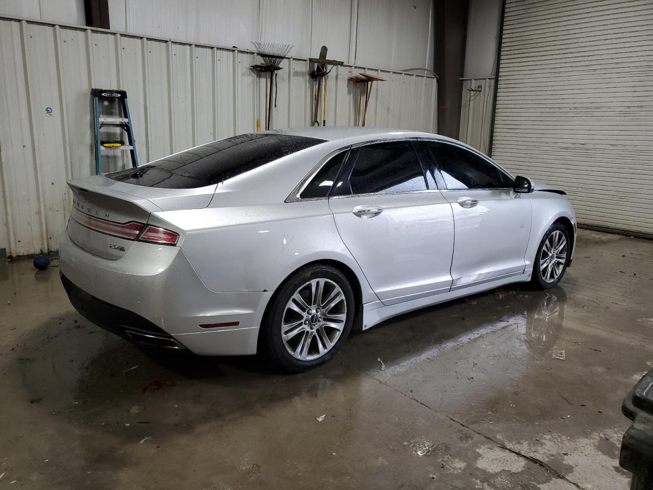 Lot #3042097193 2015 LINCOLN MKZ