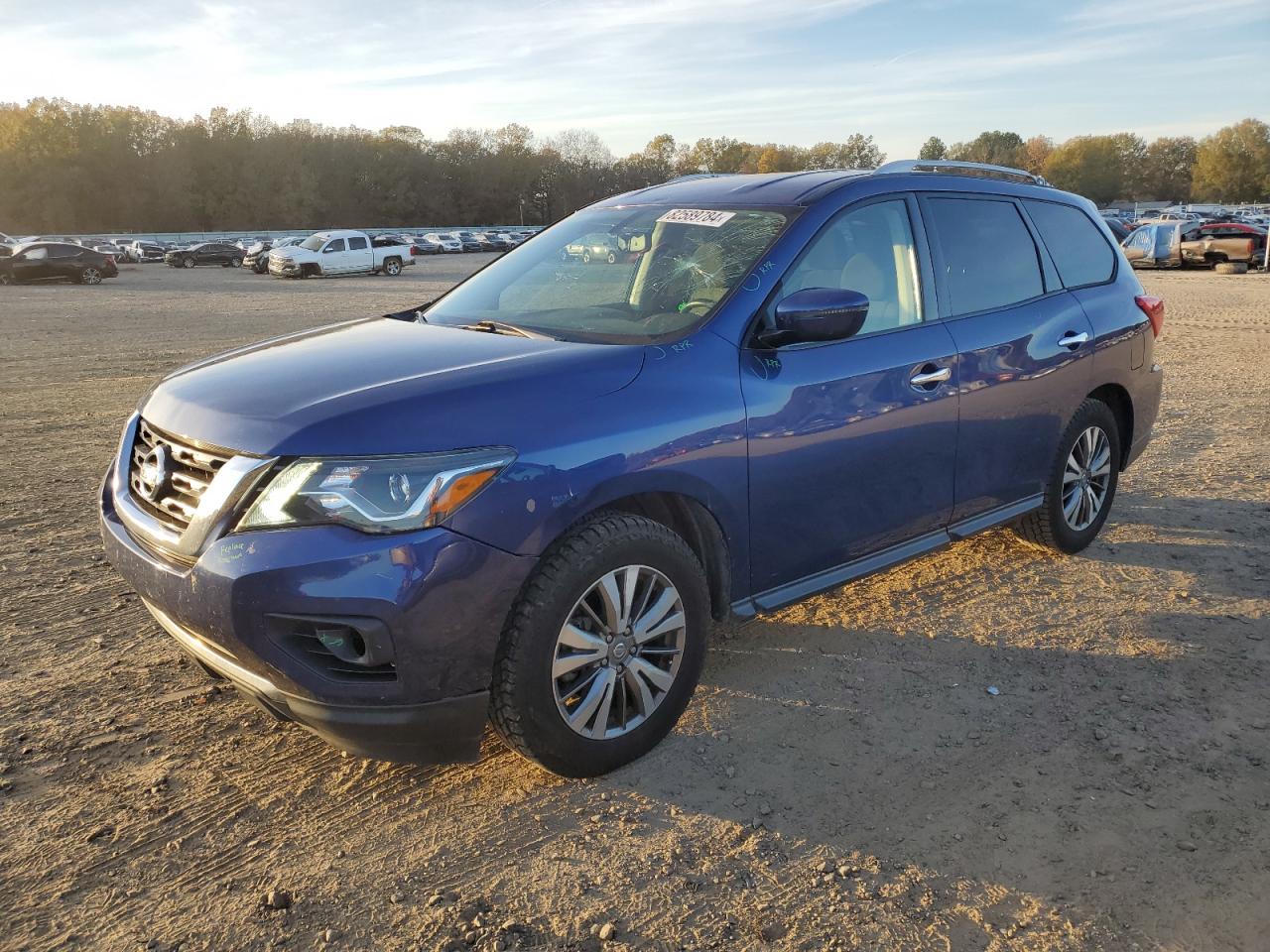  Salvage Nissan Pathfinder