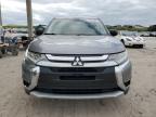 MITSUBISHI OUTLANDER снимка