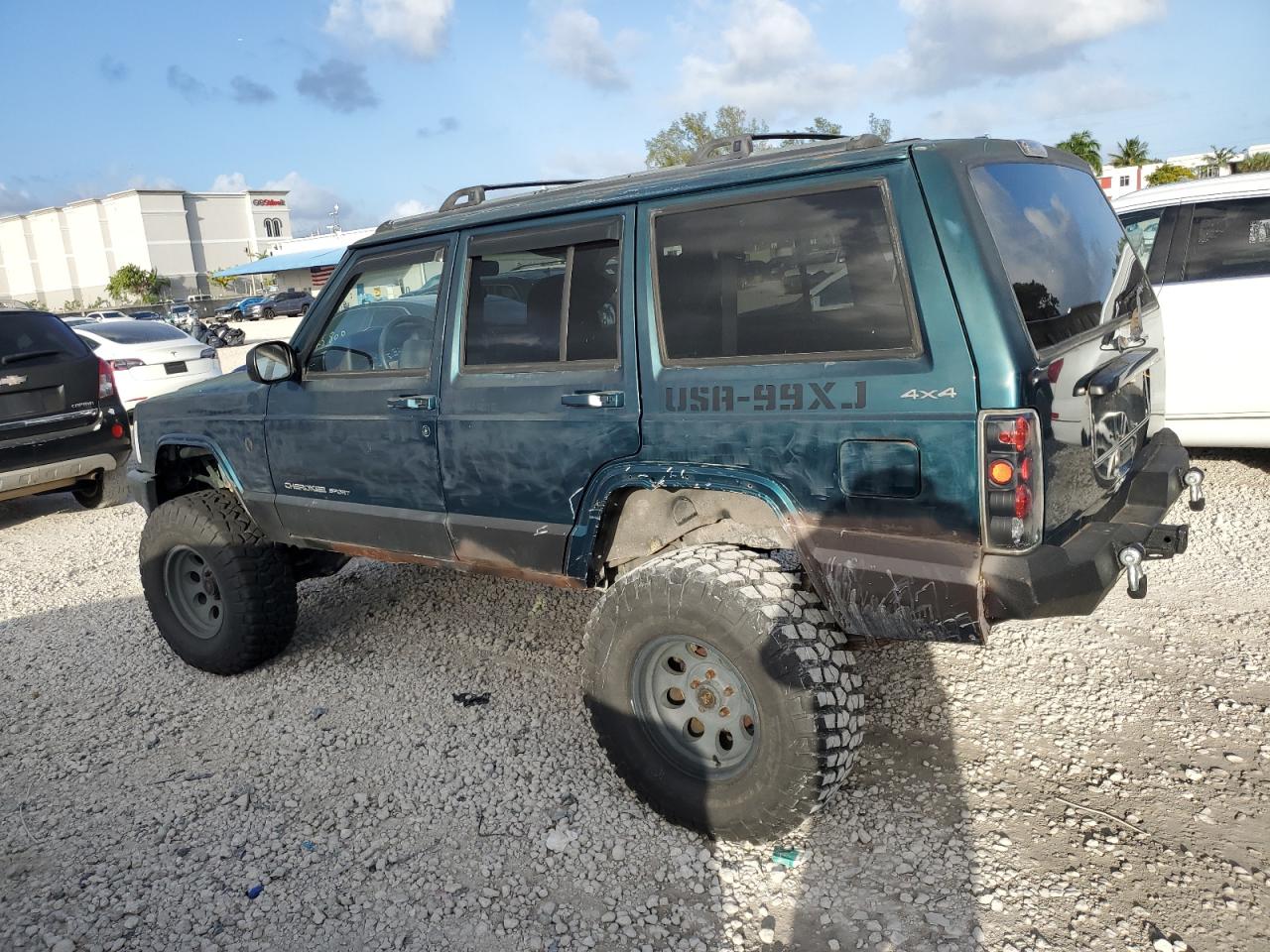 Lot #3027013837 1998 JEEP CHEROKEE