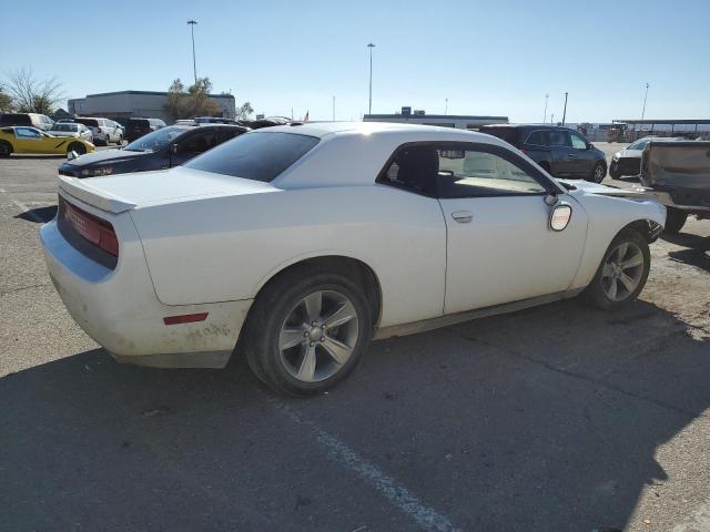 VIN 2C3CDYAG5DH617654 2013 DODGE CHALLENGER no.3