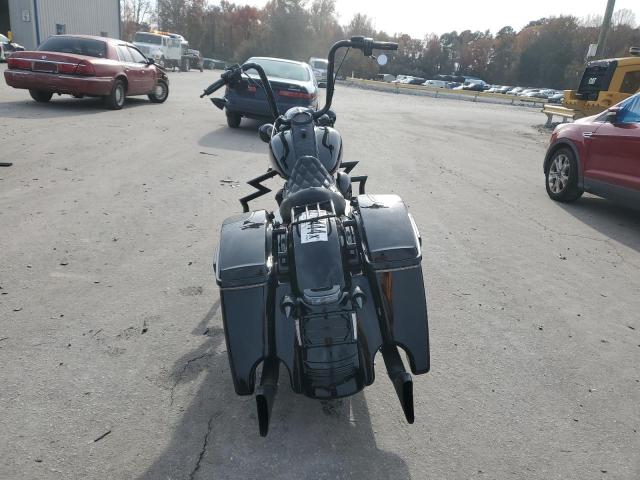 2017 HARLEY-DAVIDSON FLHRXS - 1HD1KVC29HB675840