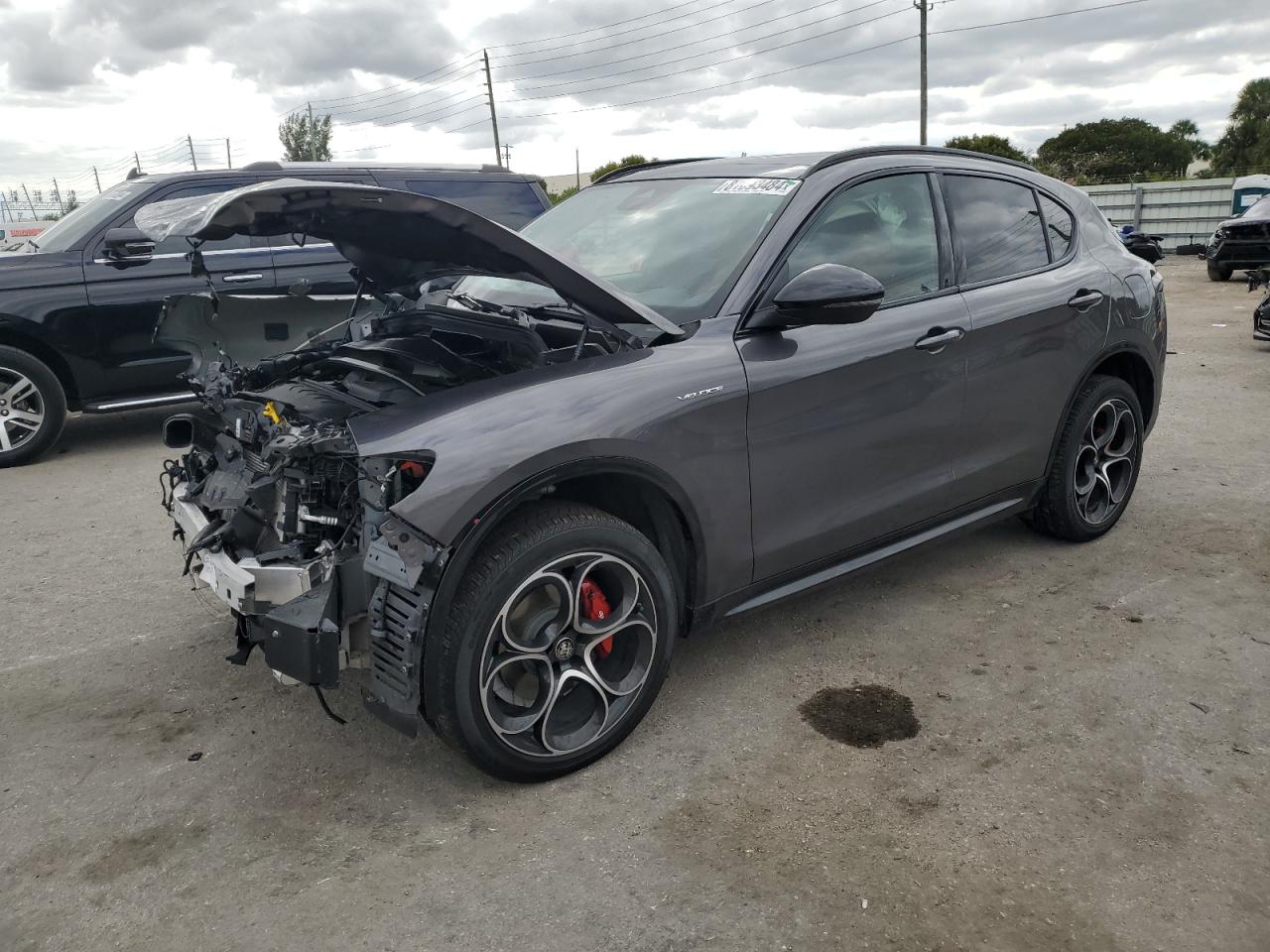 ALFA ROMEO STELVIO TI
