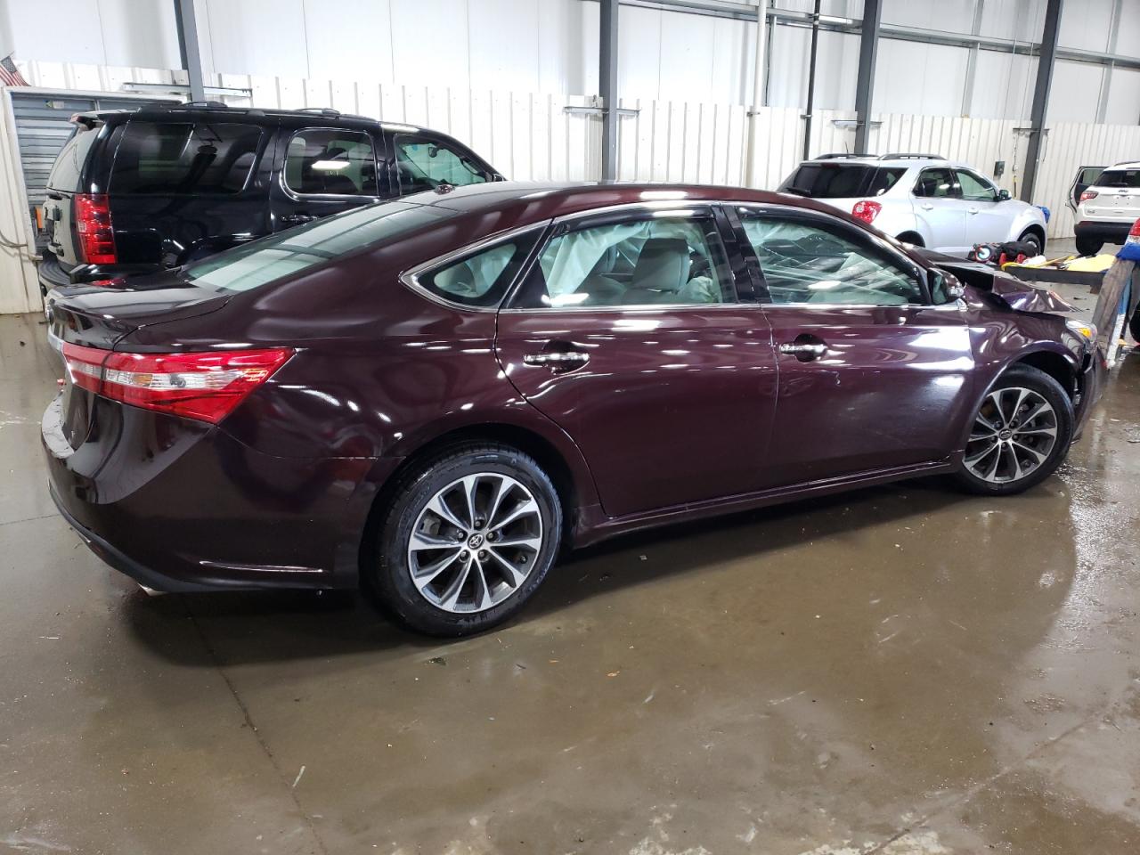 Lot #2986762211 2016 TOYOTA AVALON XLE