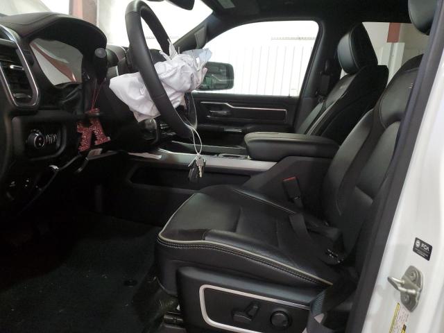2024 RAM 1500 LARAM - 1C6SRFJT8RN121389
