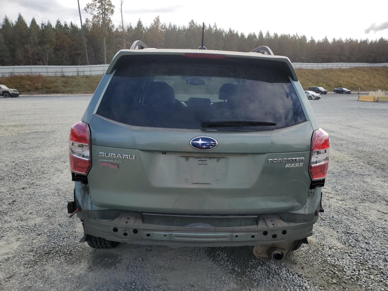 Lot #3024515416 2015 SUBARU FORESTER 2