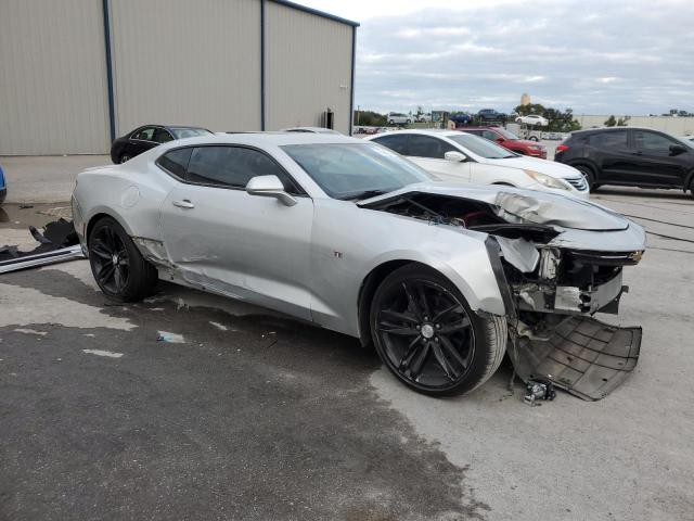 VIN 1G1FB1RS5J0124466 2018 CHEVROLET CAMARO no.4