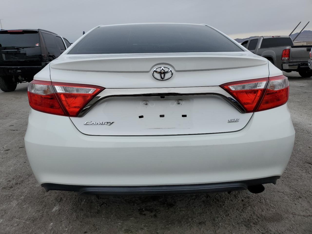 Lot #3008921600 2015 TOYOTA CAMRY LE