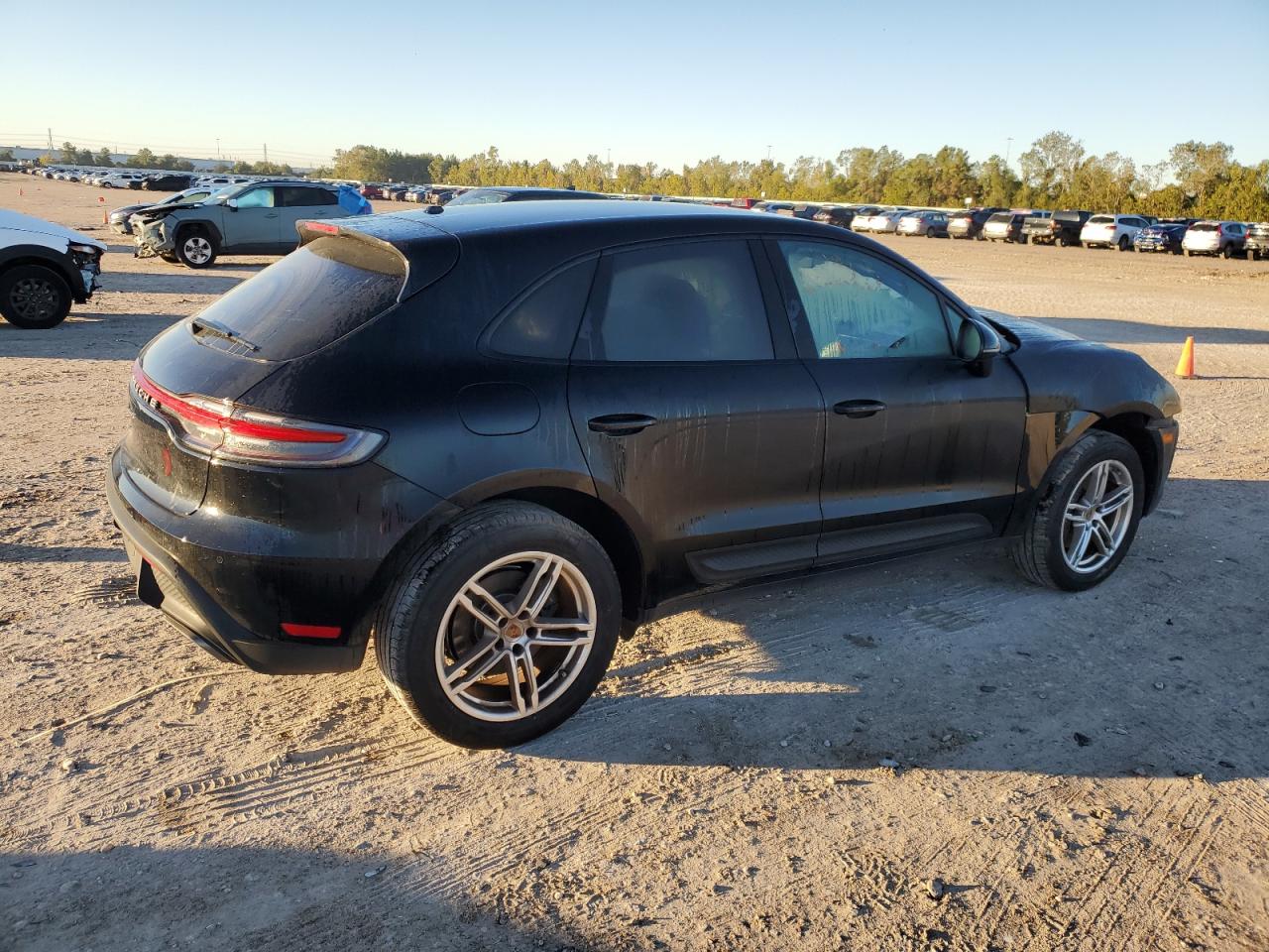 Lot #2996322379 2023 PORSCHE MACAN BASE