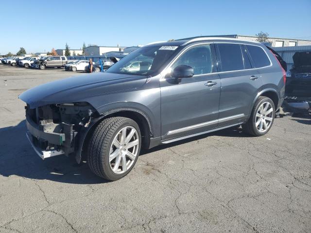 VIN YV4A22PL4G1063890 2016 VOLVO XC90 no.1