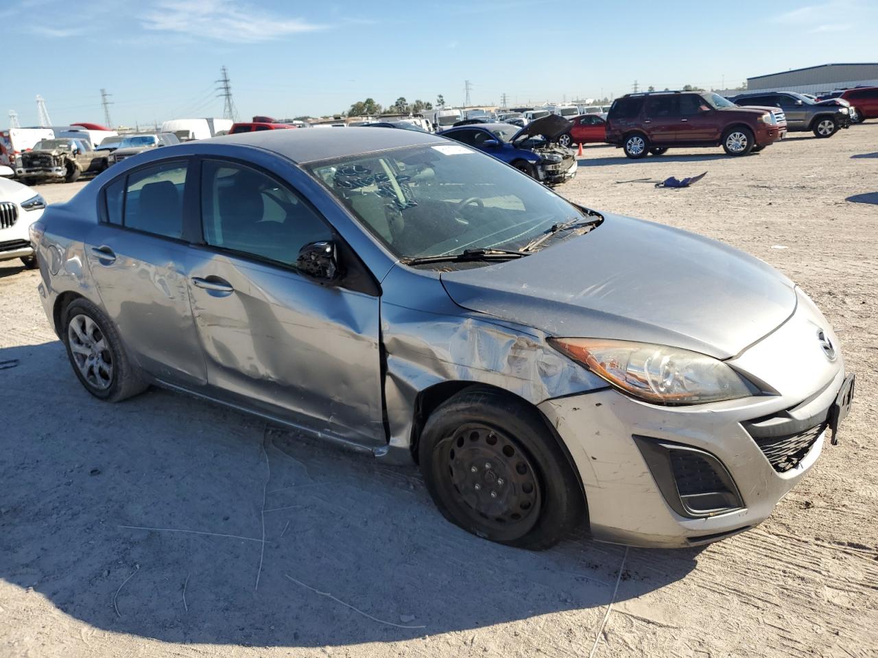 Lot #3004100016 2011 MAZDA 3 I