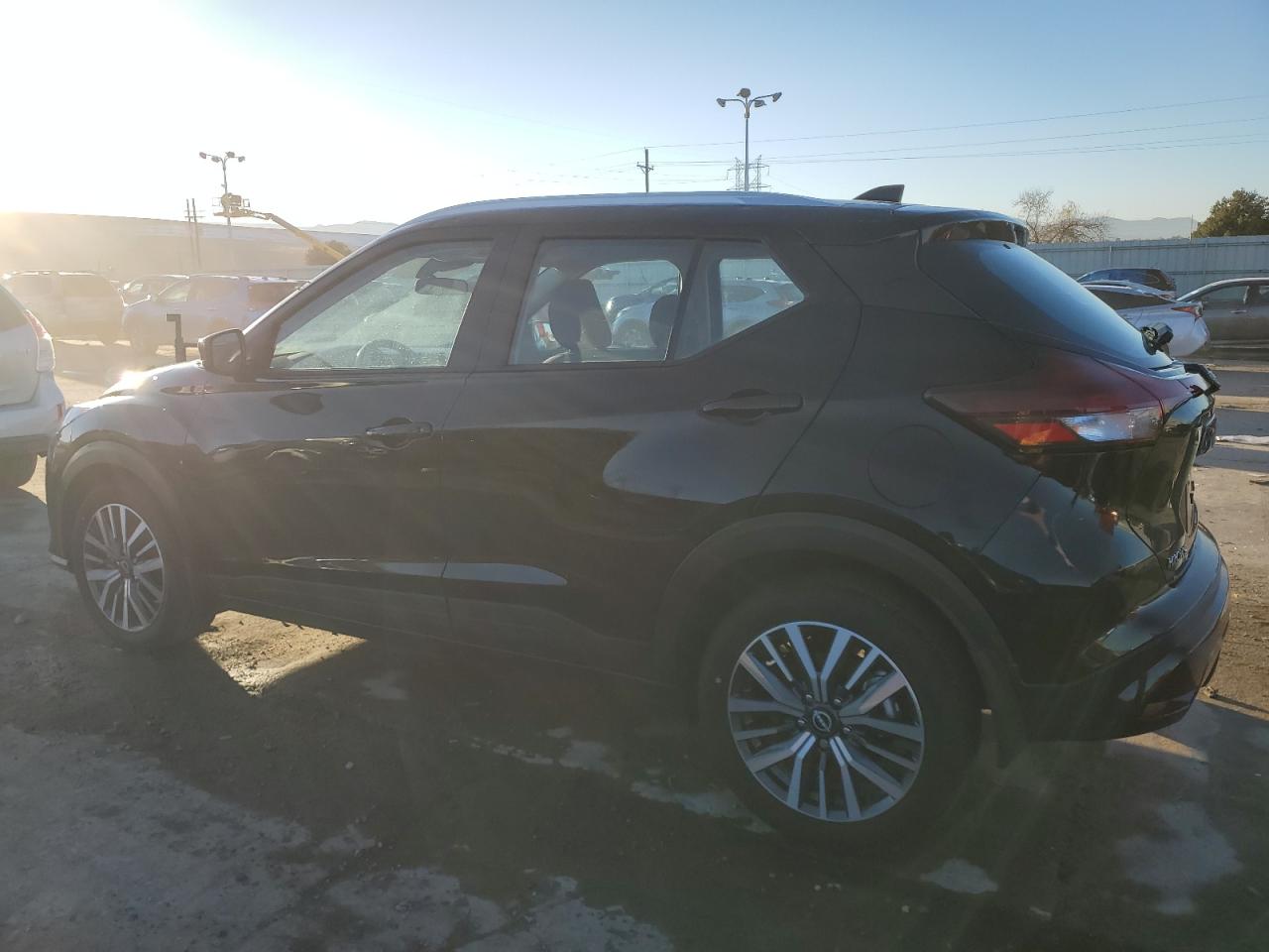 Lot #2994432123 2023 NISSAN KICKS SV