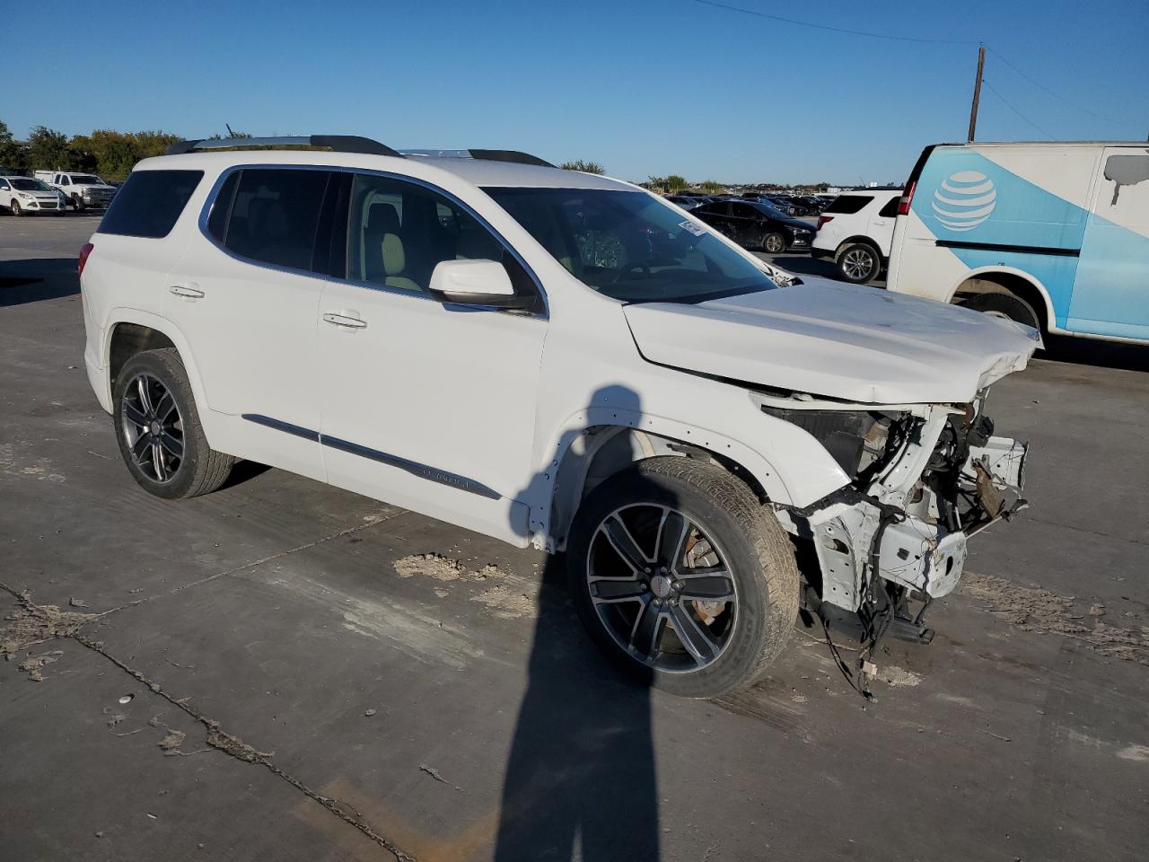 Lot #3006192457 2019 GMC ACADIA DEN