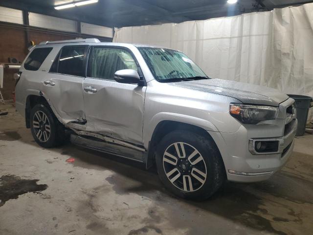 2018 TOYOTA 4RUNNER JTEBU5JR1J5505956