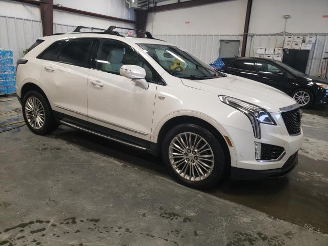 VIN 1GYKNGRS5LZ213771 2020 CADILLAC XT5 no.4