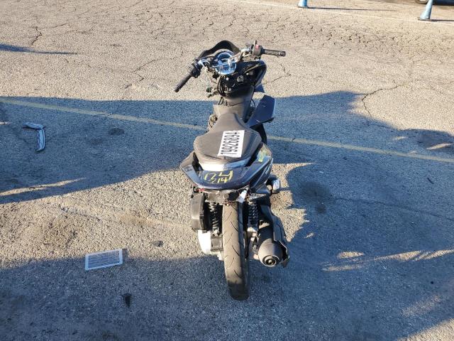 2018 HONDA PCX 150 RLHKF180XJY300570