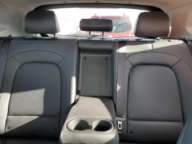 2018 HYUNDAI KONA KM8K3CA52JU164710