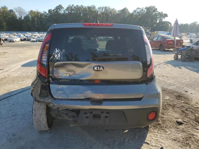 VIN KNDJN2A2XJ7507479 2018 KIA SOUL no.6