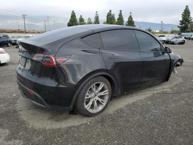 VIN 7SAYGDED9PF978075 2023 TESLA MODEL Y no.3