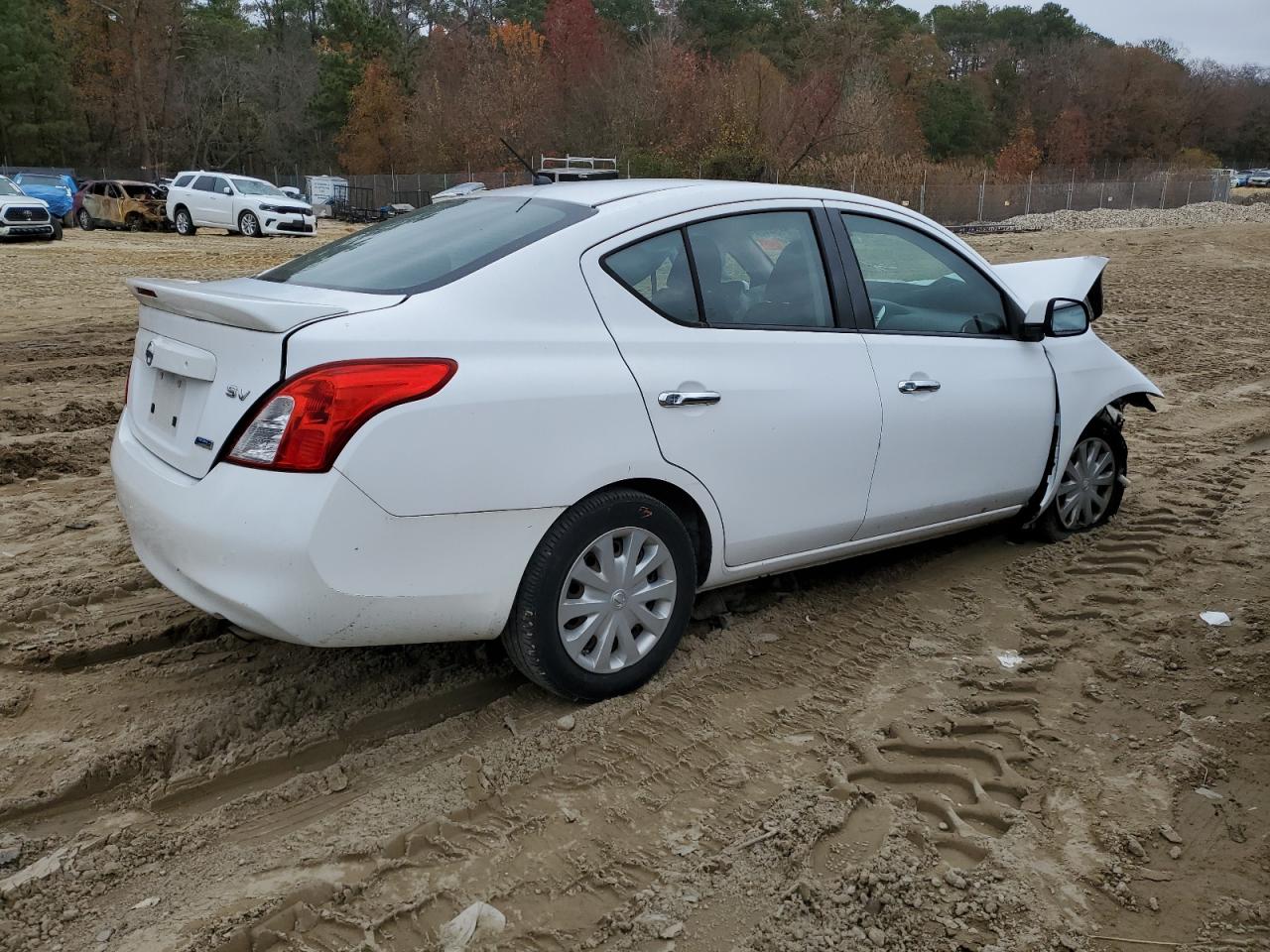 Lot #3024676627 2014 NISSAN VERSA S