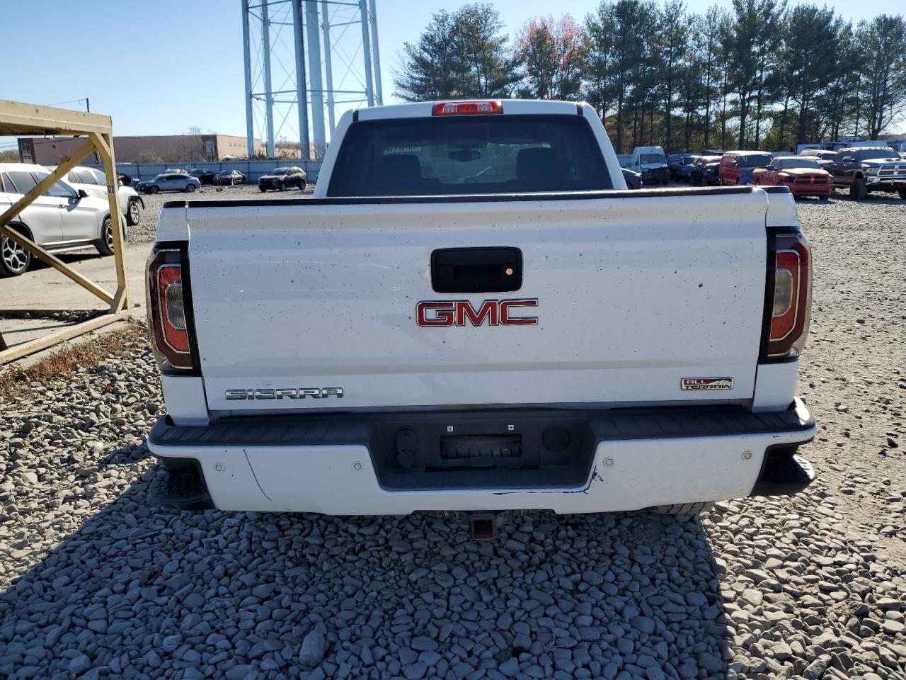 Lot #3029244890 2018 GMC SIERRA K15