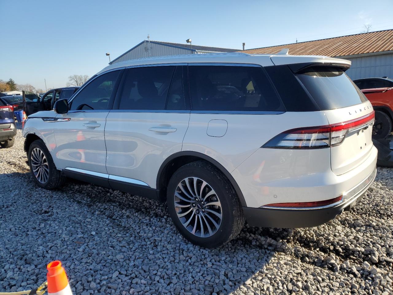 Lot #3030637160 2020 LINCOLN AVIATOR RE