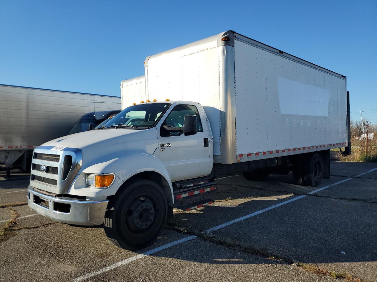 Lot #2972141165 2012 FORD F650 SUPER