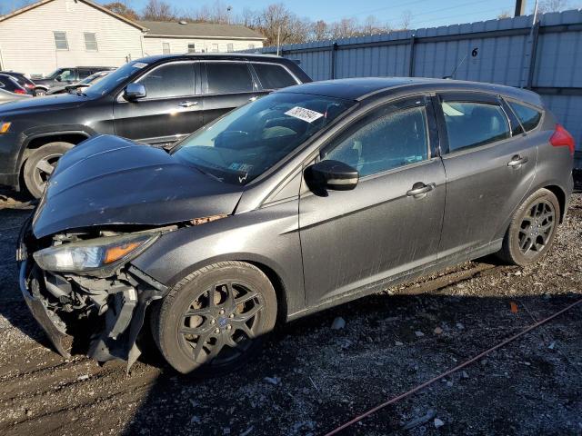 VIN 1FADP3K24GL307764 2016 FORD FOCUS no.1