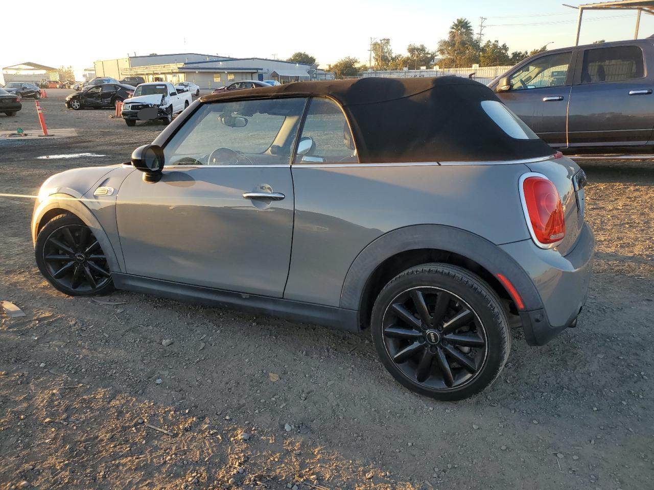 Lot #3050336905 2017 MINI COOPER