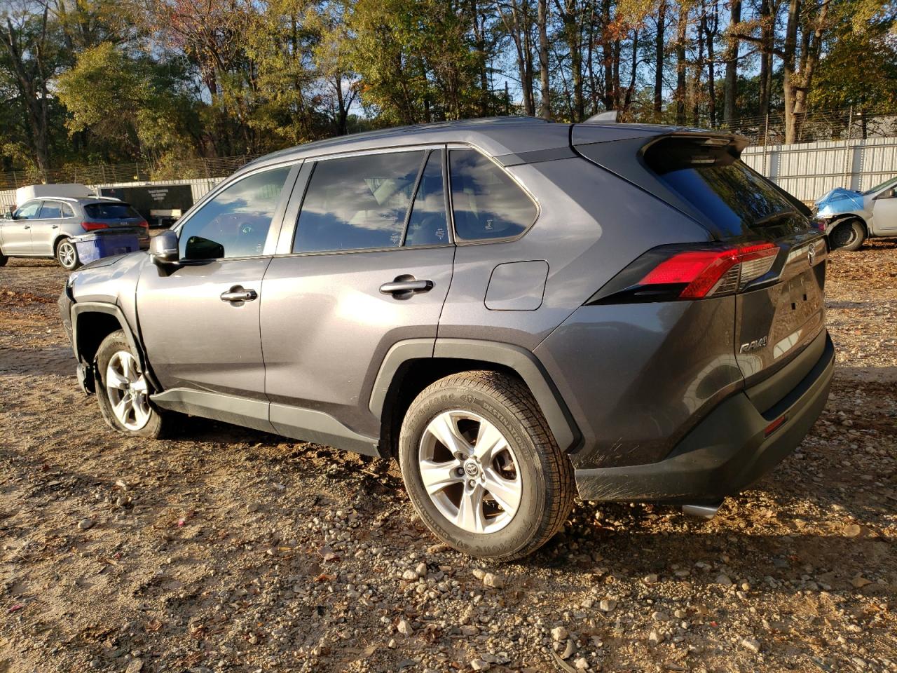 Lot #3022936201 2019 TOYOTA RAV4 XLE