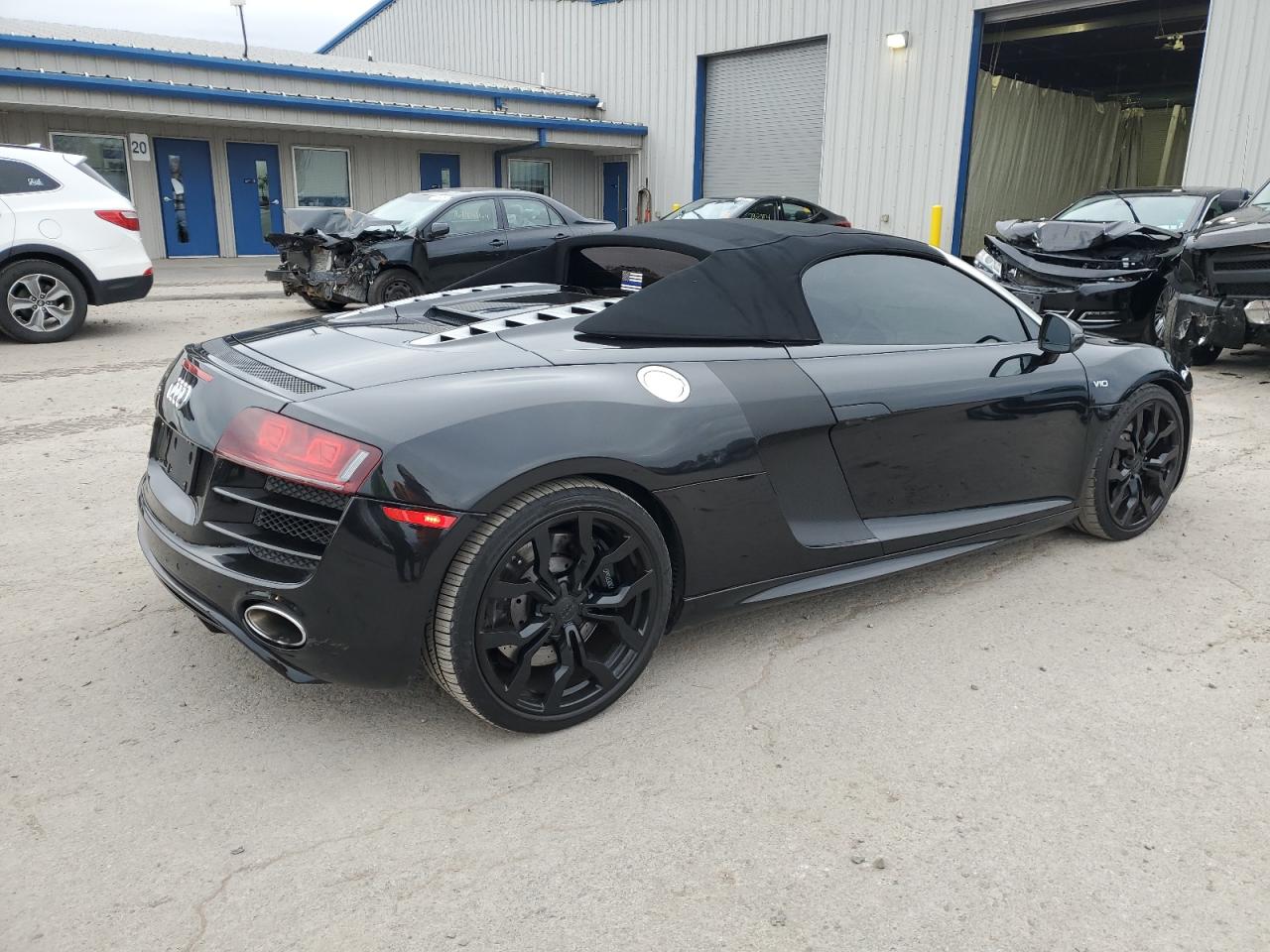 Lot #2952605226 2011 AUDI R8 5.2 QUA