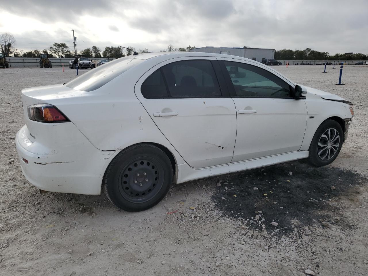 Lot #3030674090 2015 MITSUBISHI LANCER ES