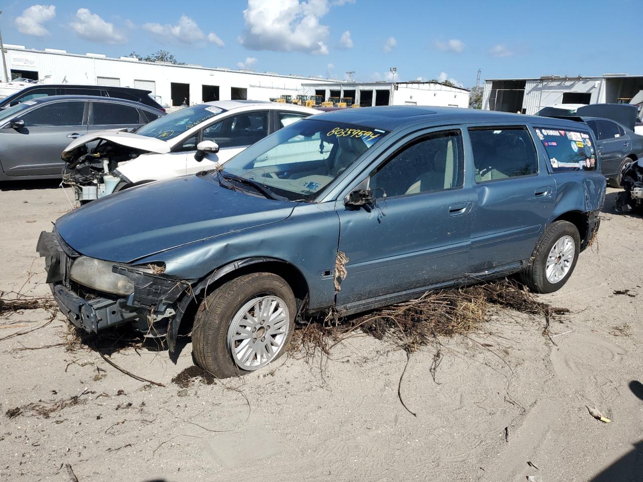 Lot #2991622178 2005 VOLVO V70