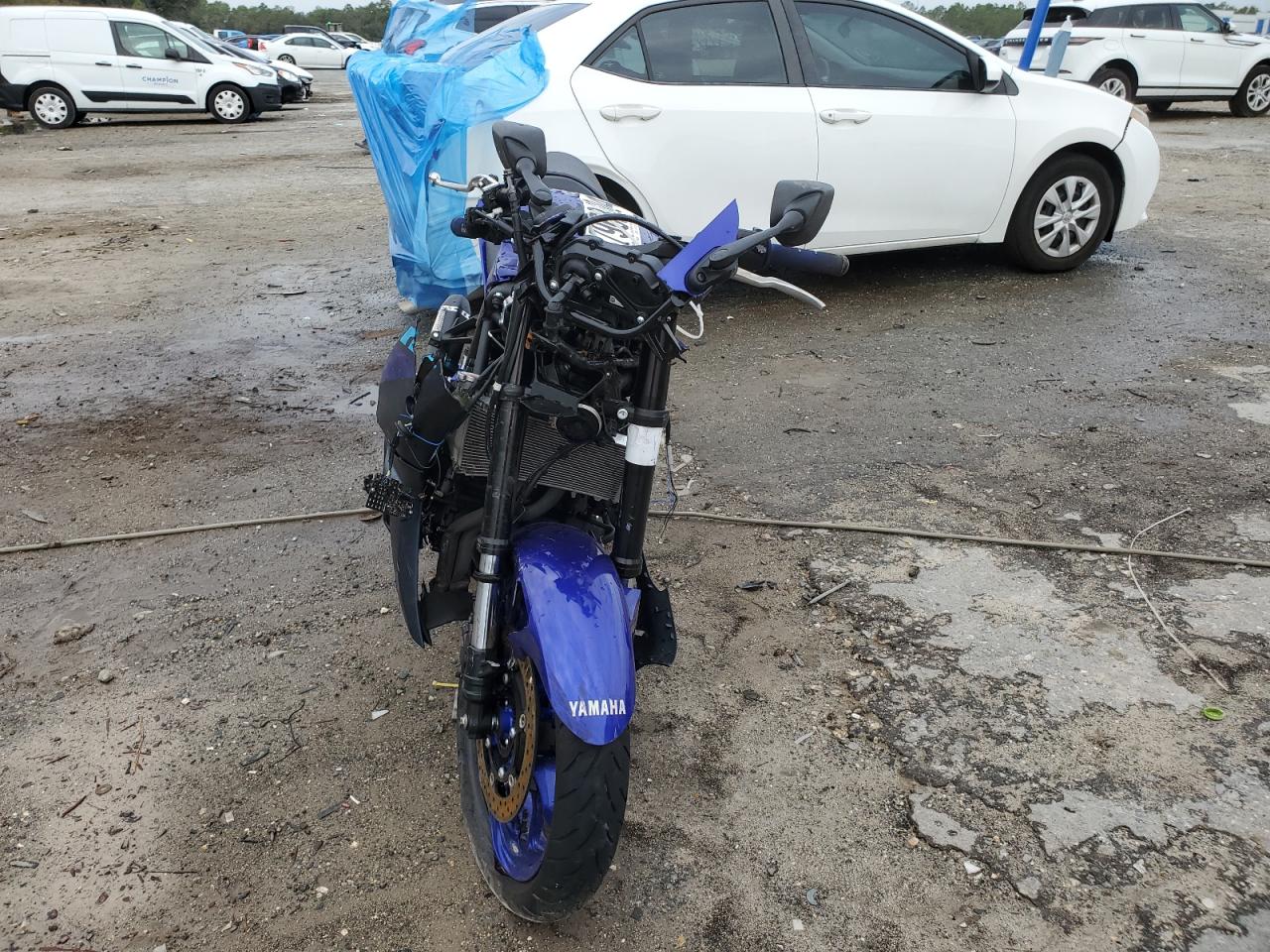 Lot #2976263496 2024 YAMAHA YZFR3 A