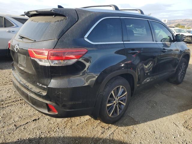 VIN 5TDJZRFH0KS587649 2019 Toyota Highlander, SE no.3