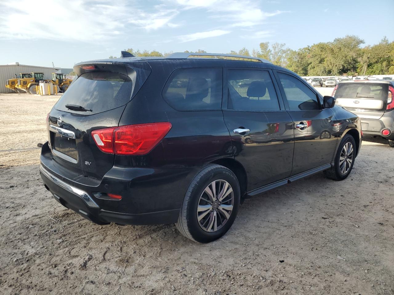 Lot #2974228358 2019 NISSAN PATHFINDER