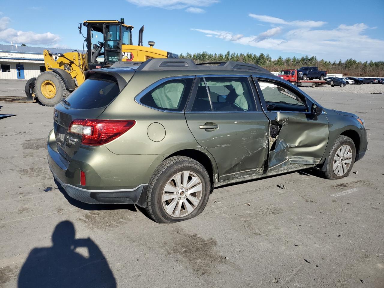 Lot #2962650770 2017 SUBARU OUTBACK 2.