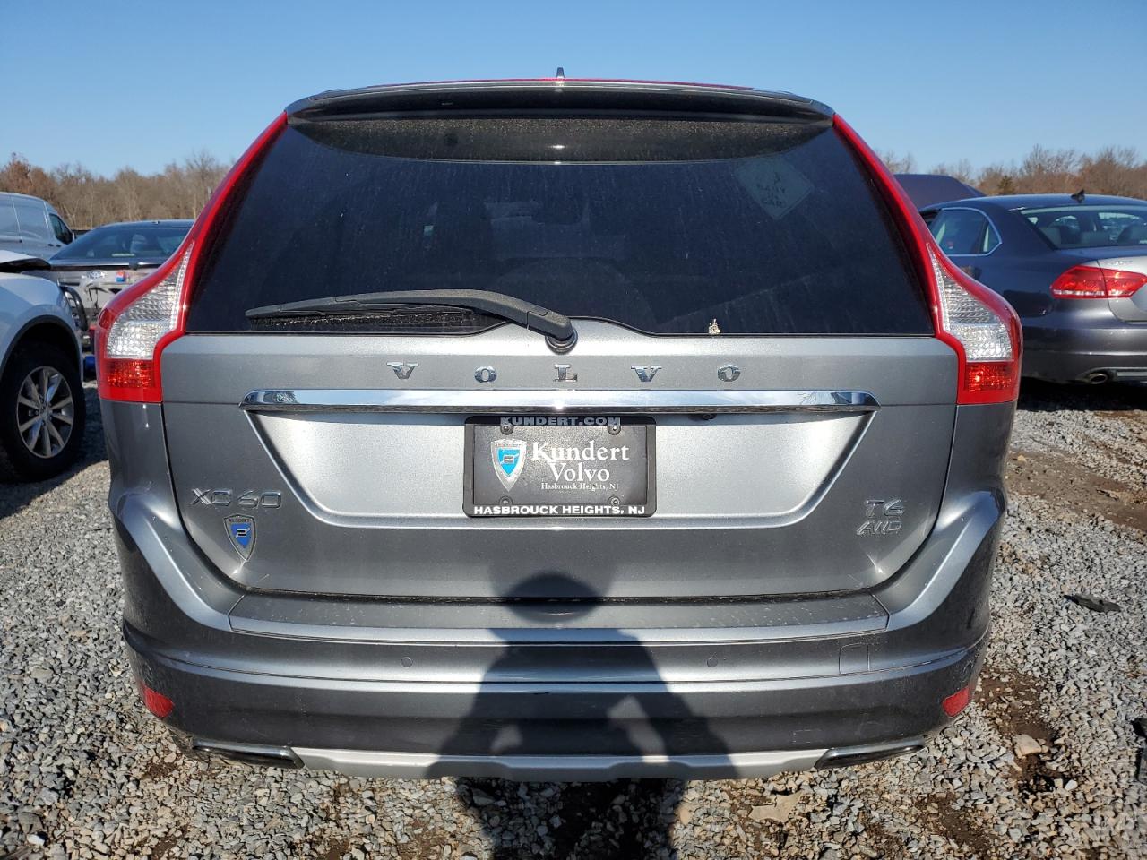 Lot #3028339793 2017 VOLVO XC60 T6 IN