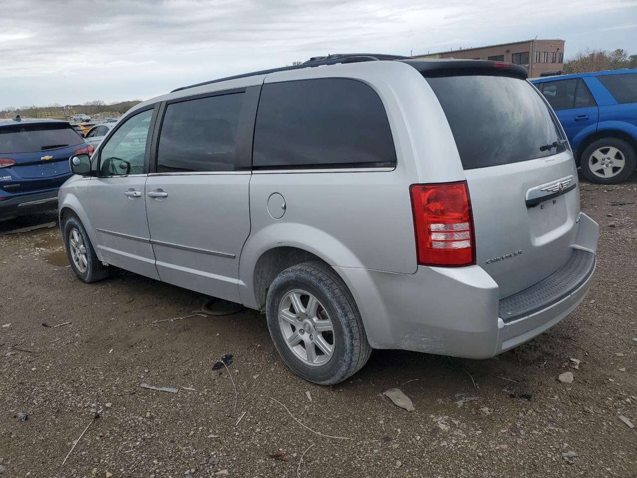 Lot #2954617810 2010 CHRYSLER TOWN & COU