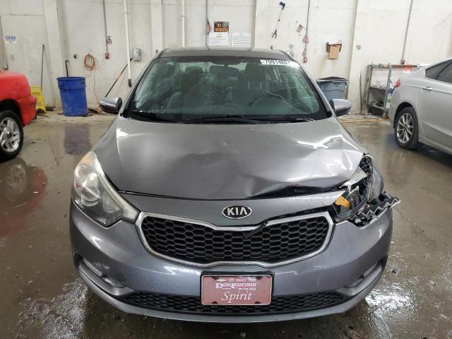 VIN KNAFX4A84F5305852 2015 KIA FORTE no.5