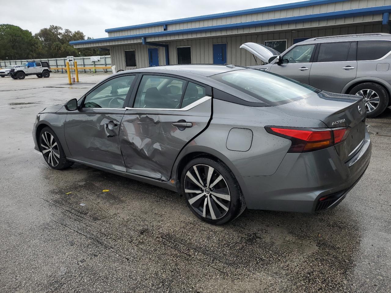 Lot #2974183350 2022 NISSAN ALTIMA SR