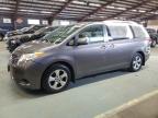 TOYOTA SIENNA LE photo